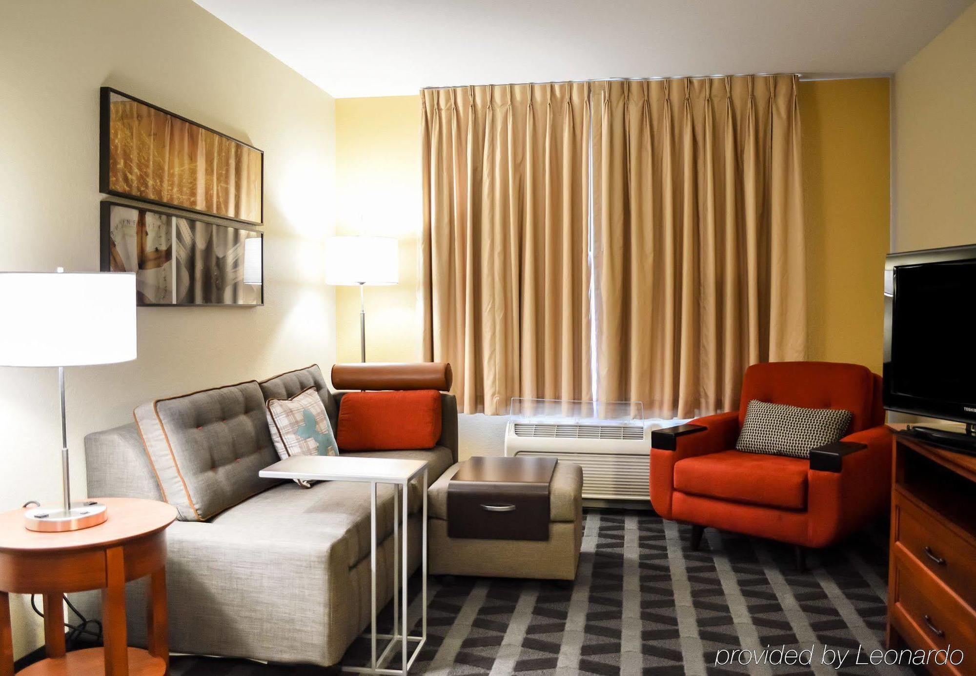Towneplace Suites Stafford Esterno foto
